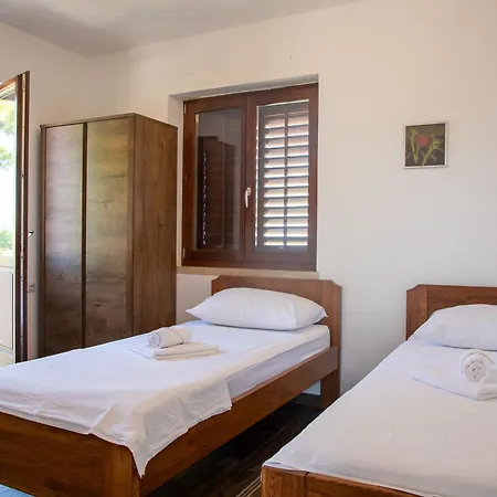 Vacation Katarina Vikendica Supetar